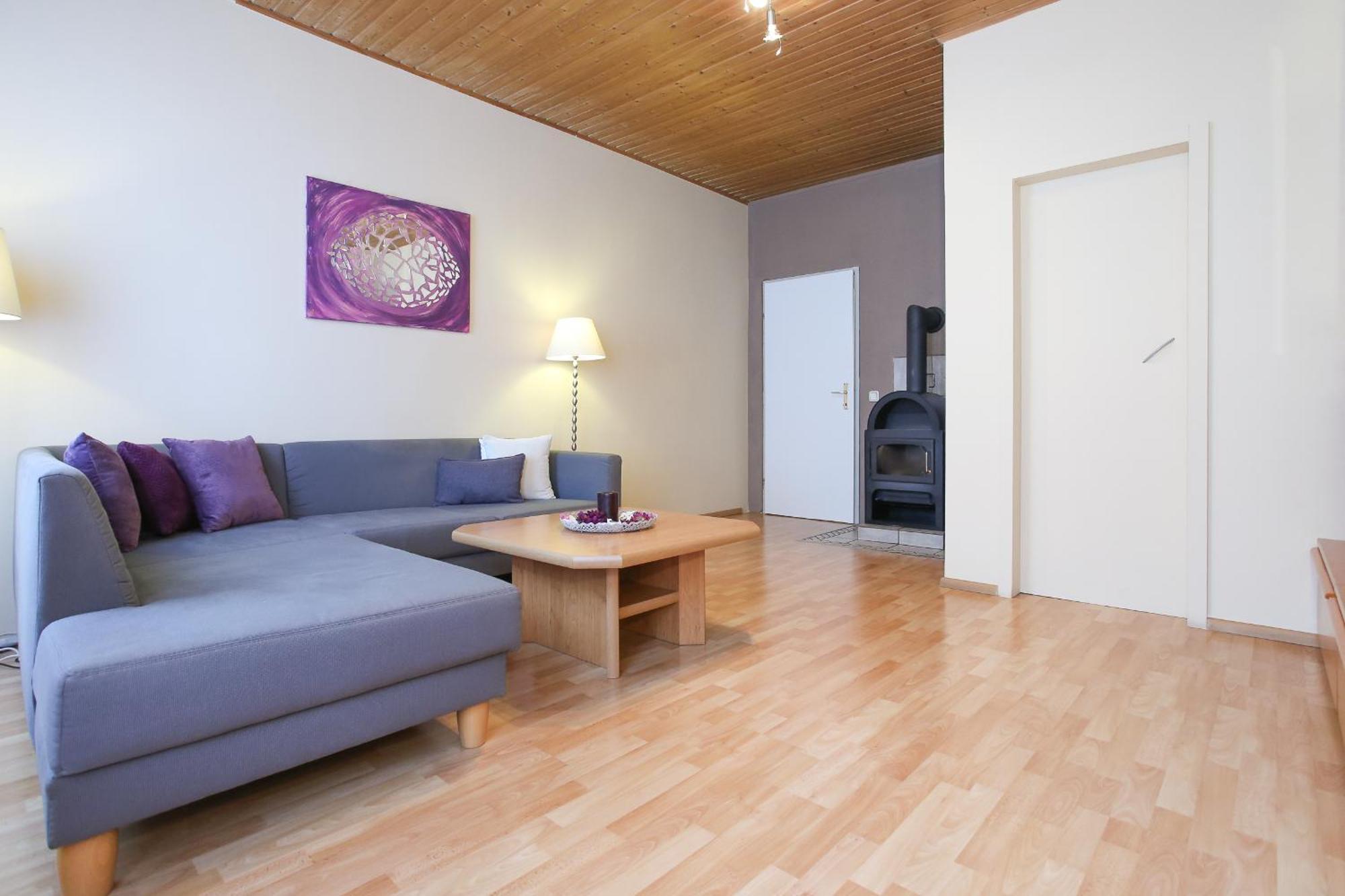 Classic I Close To Main Station I 10 Minutes To Belvedere Apartment