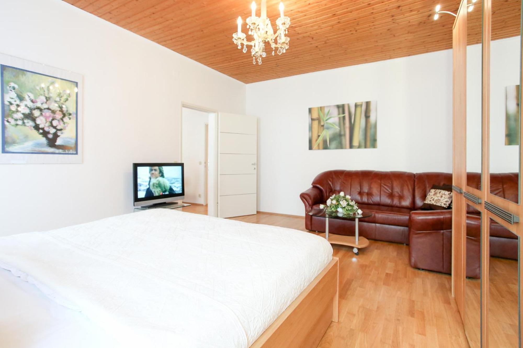 Apartment Classic I Close To Main Station I 10 Minutes To Belvedere